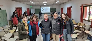 AGRICULTORAS, DOCENTES Y ESTUDIANTES